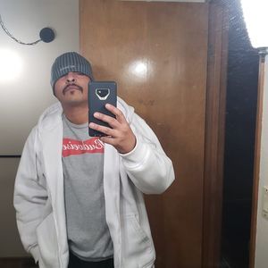 Meet your Posher, Philip